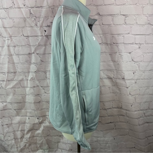 NWT Under Armour command warm up Women's Full-Zip Jacket sz S loose fit - Picture 2 of 9